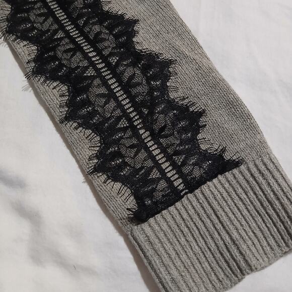 BCBG MAX AZARIA Med Grey Black-Lace-Accent Long-Sleeved Cotton Blend Sweater - Picture 9 of 13